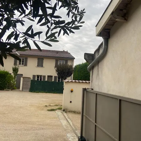 Le Apartment
