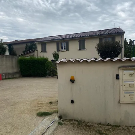 Le Apartment *